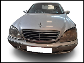 Mercedes S320 W220